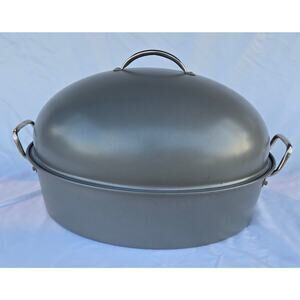 Tools of the Trade Dome Roaster 17" x 14" x 13"